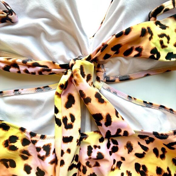 NWT Bar III Women's Animal-Print O-Ring Monokini Swimsuit.  Size L - Picture 9 of 9